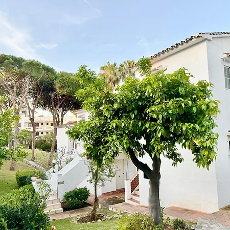 Daire Bright, Cozy Flat Close To The Sitio de Calahonda