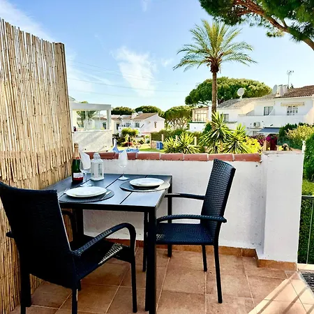 Bright, Cozy Flat Close To The Appartement Sitio de Calahonda